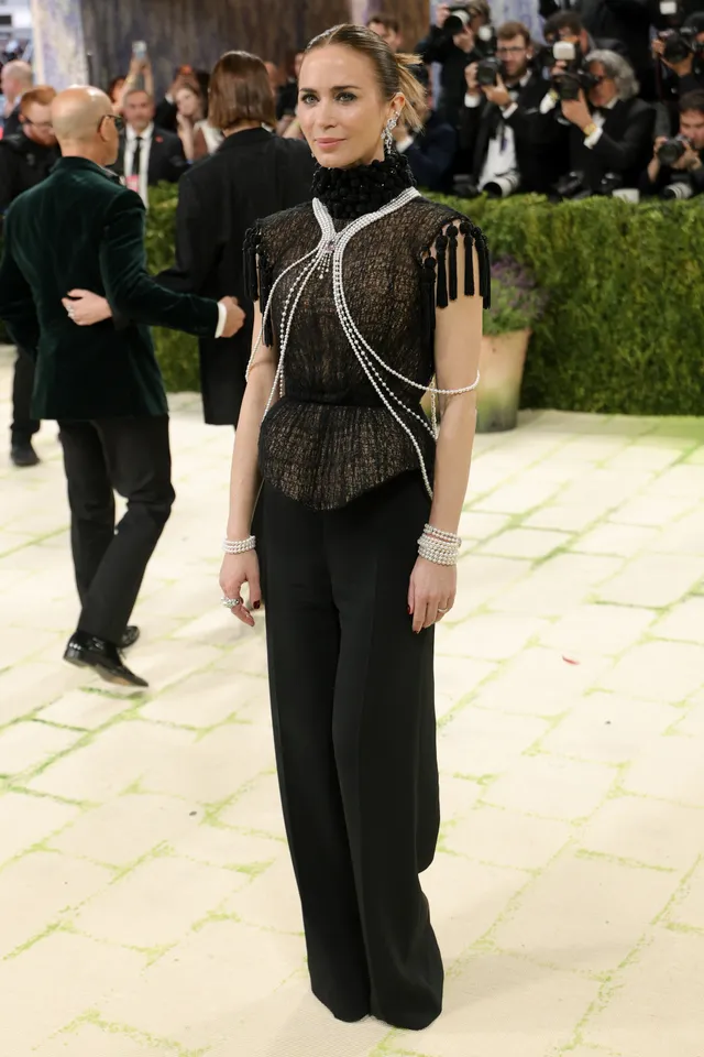 Met Gala 2026: Όλα τα looks από το κόκκινο χαλί-25