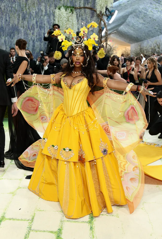 Met Gala 2026: Όλα τα looks από το κόκκινο χαλί-16