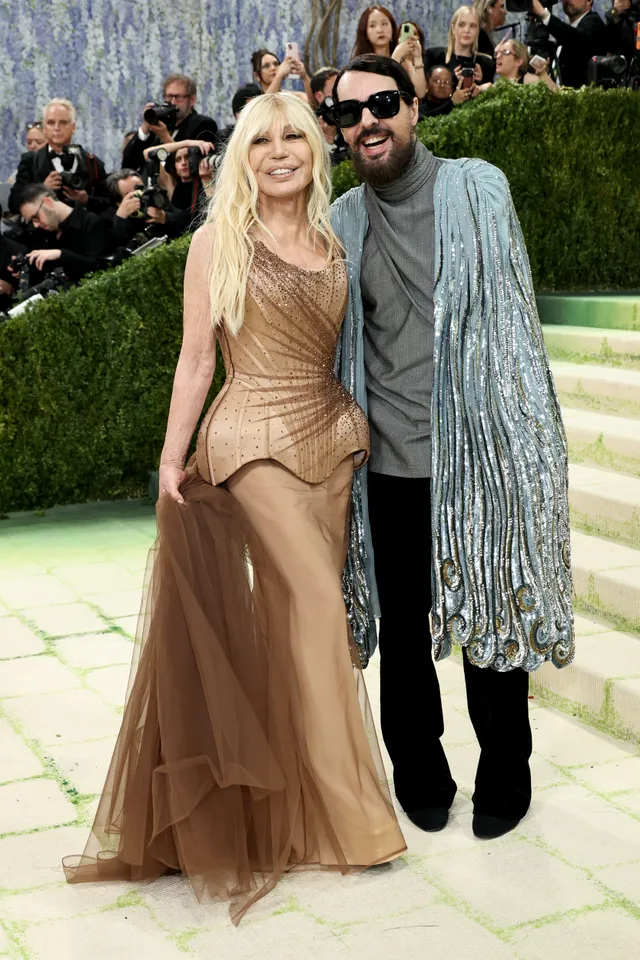 Met Gala 2026: Όλα τα looks από το κόκκινο χαλί-3