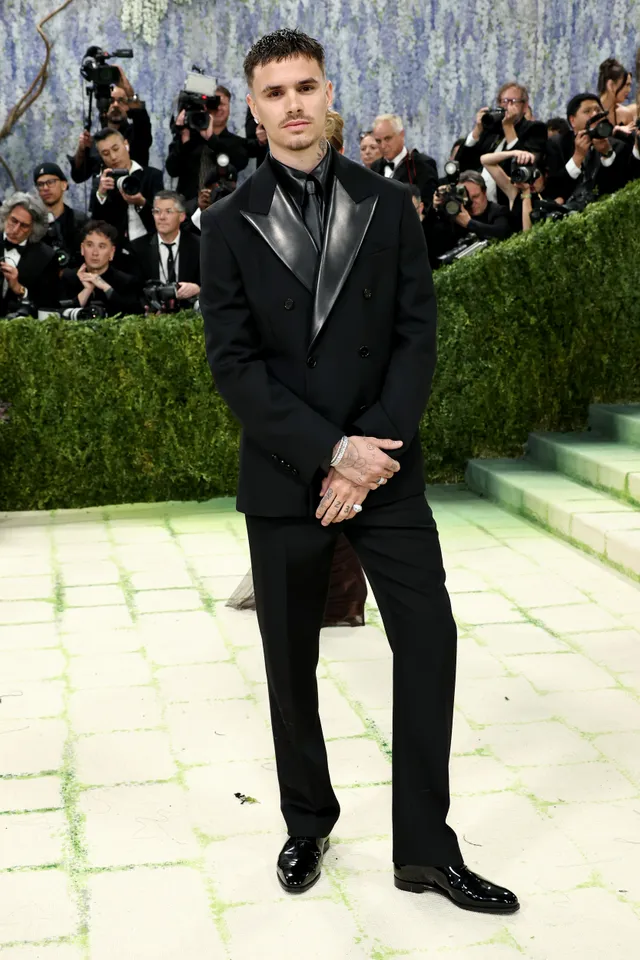Met Gala 2026: Όλα τα looks από το κόκκινο χαλί-22