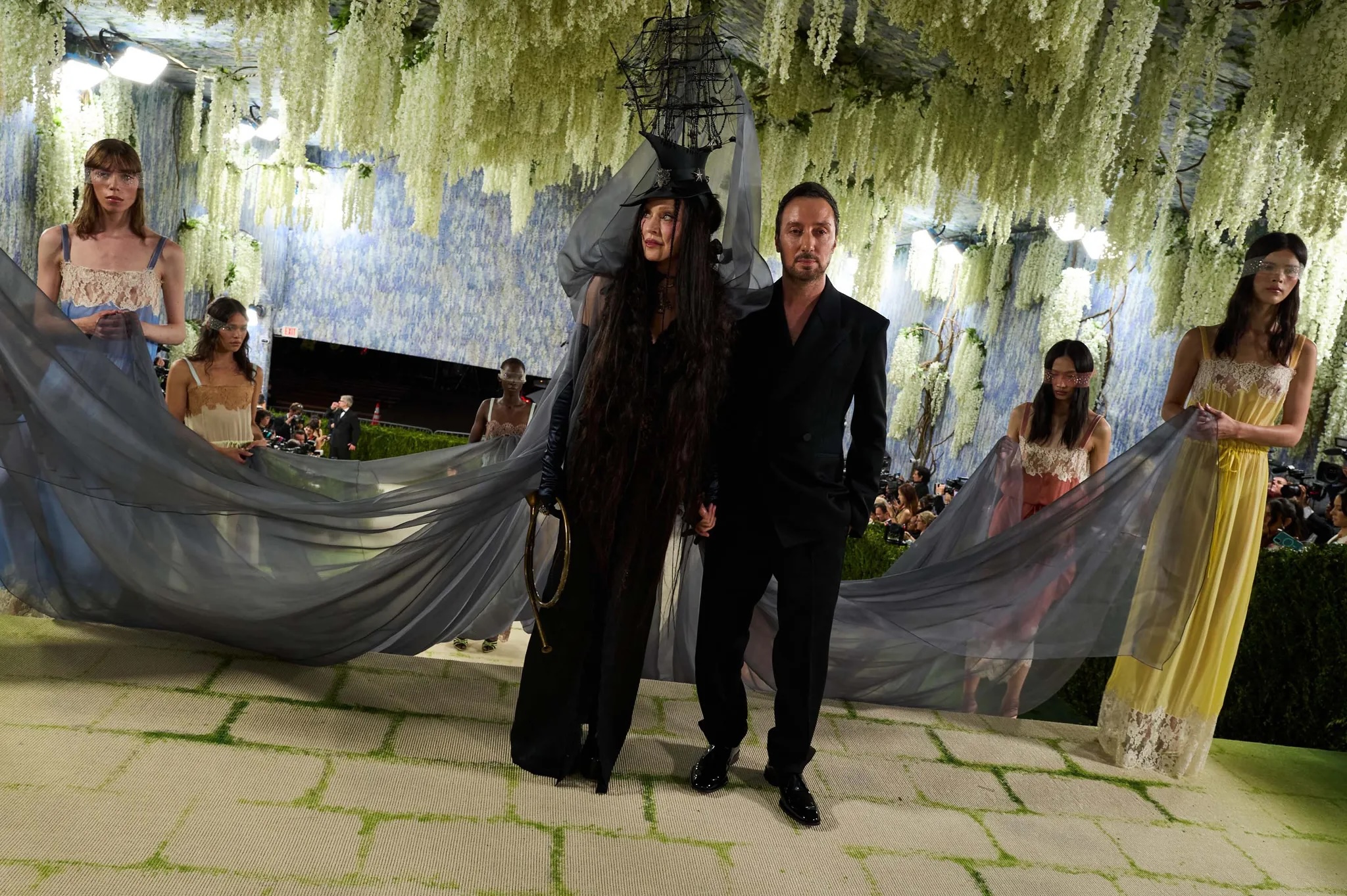Met Gala 2026: Μια exclusive ματιά στη λαμπερή βραδιά-22