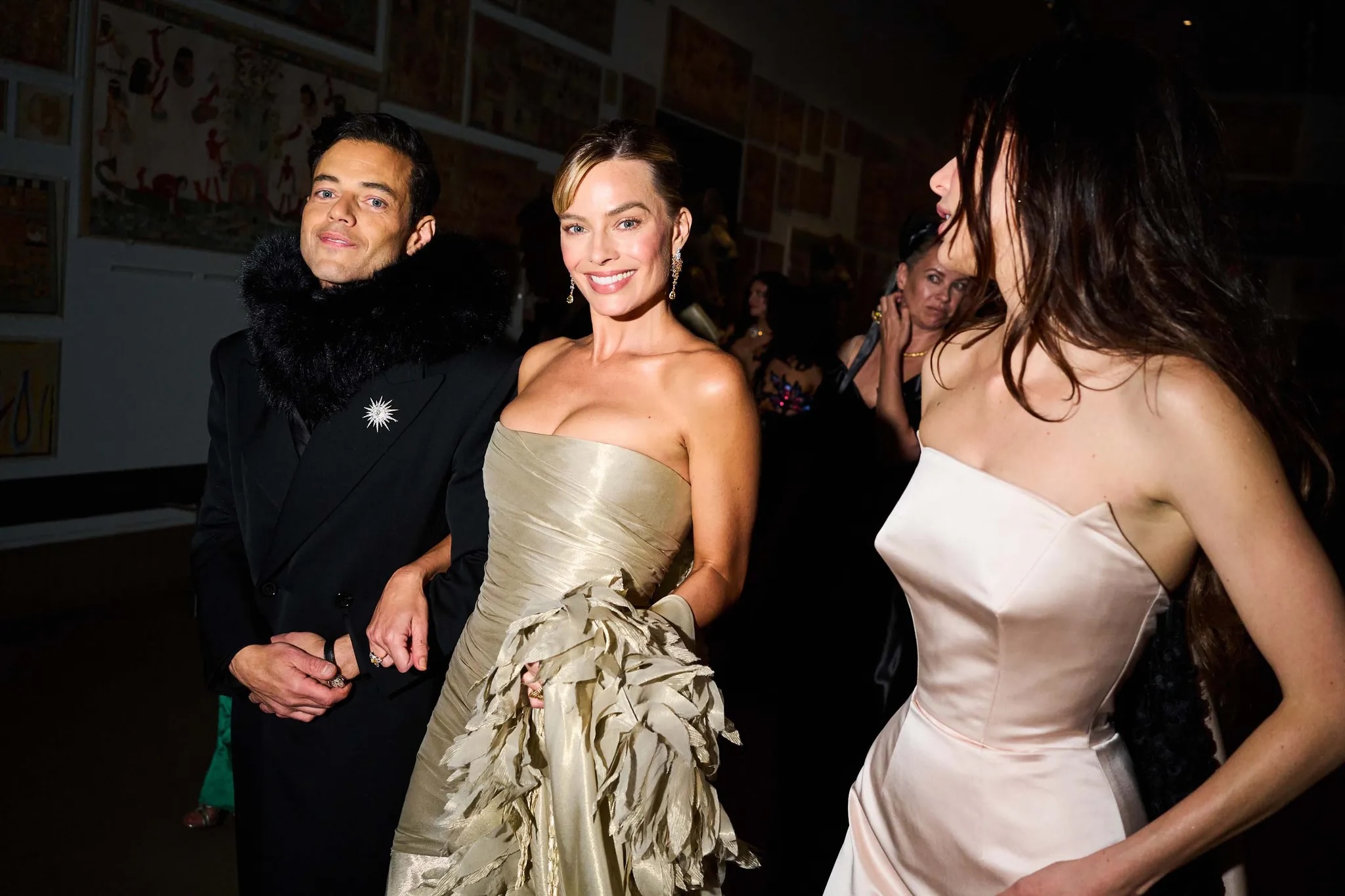Met Gala 2026: Μια exclusive ματιά στη λαμπερή βραδιά-5