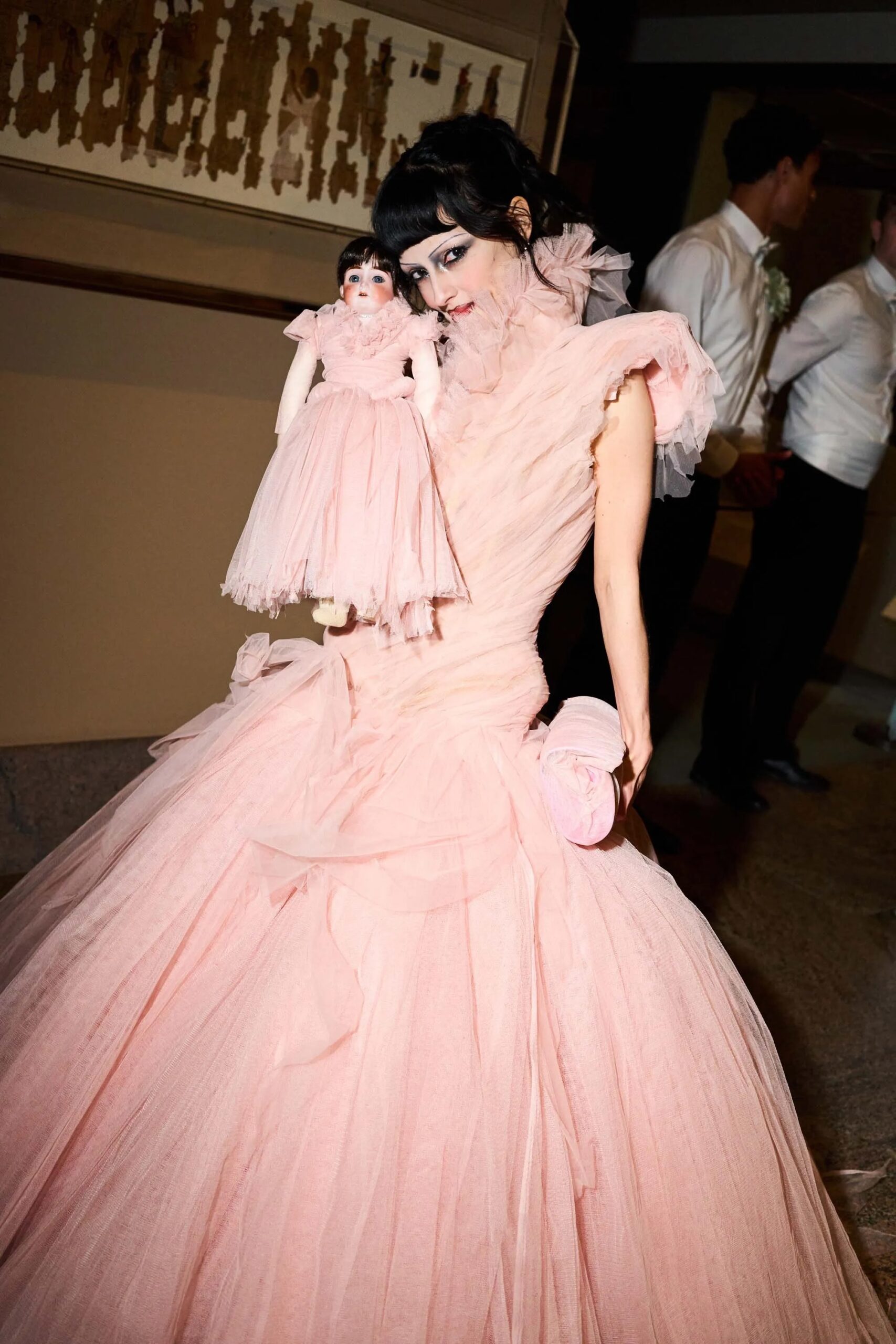 Met Gala 2026: Μια exclusive ματιά στη λαμπερή βραδιά-15
