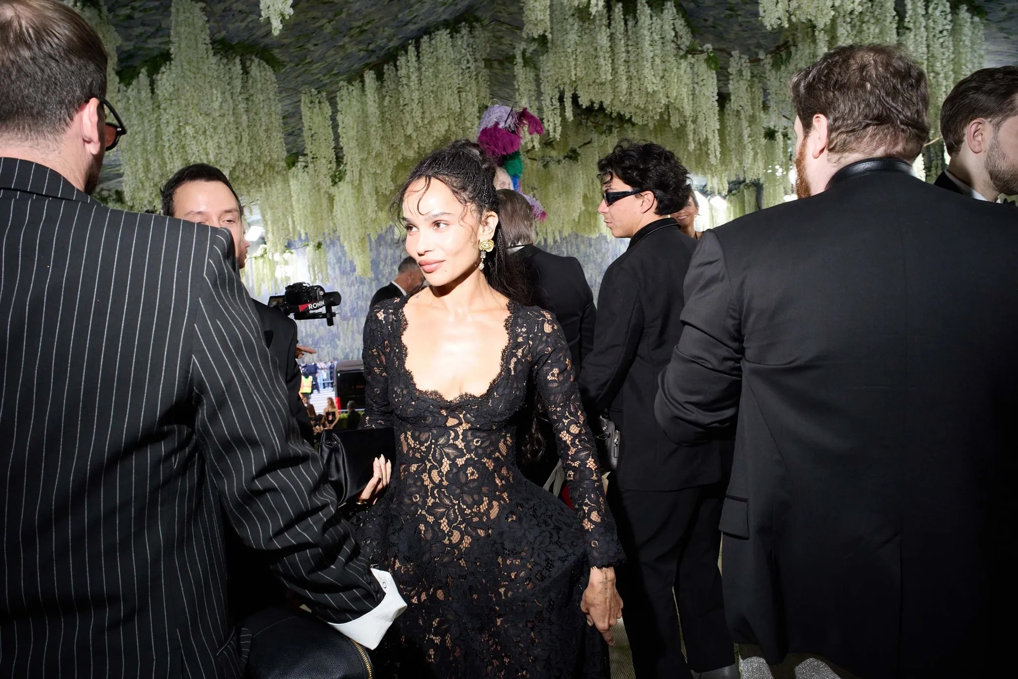 Met Gala 2026: Μια exclusive ματιά στη λαμπερή βραδιά-4