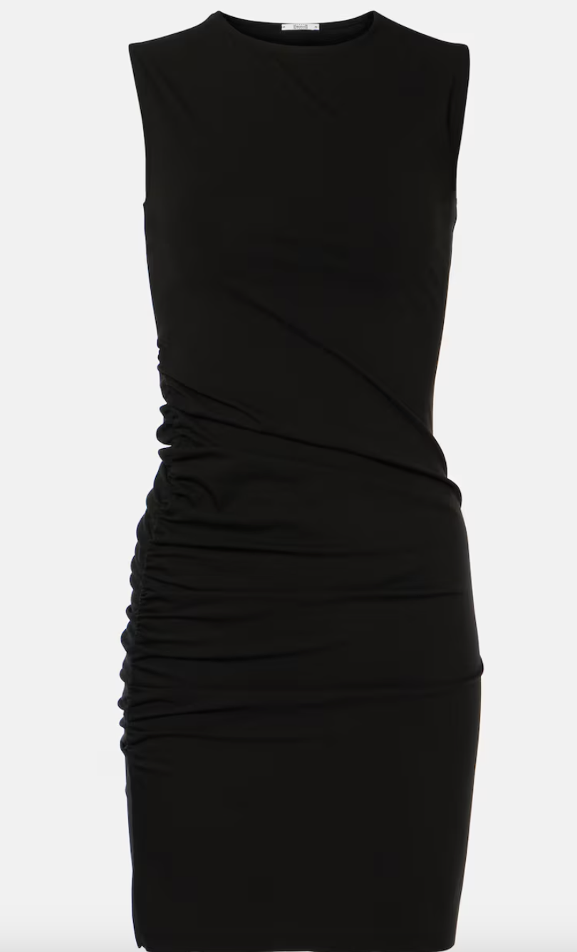 Carrie dress: Το αγαπημένο φόρεμα της Carrie Bradshaw είναι αυτό που θα φορέσουμε όλο το καλοκαίρι-2