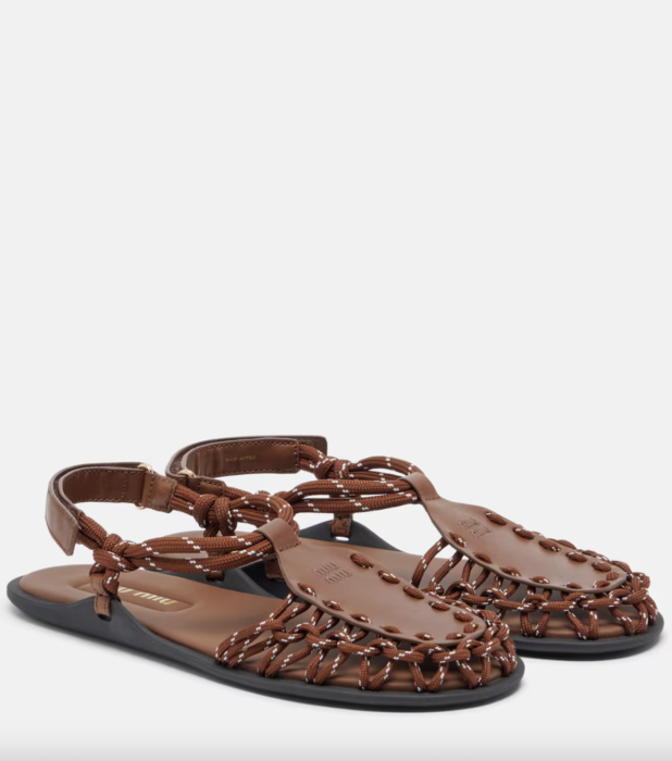 Τα granny sandals επιστρέφουν για ακόμη ένα καλοκαίρι-4