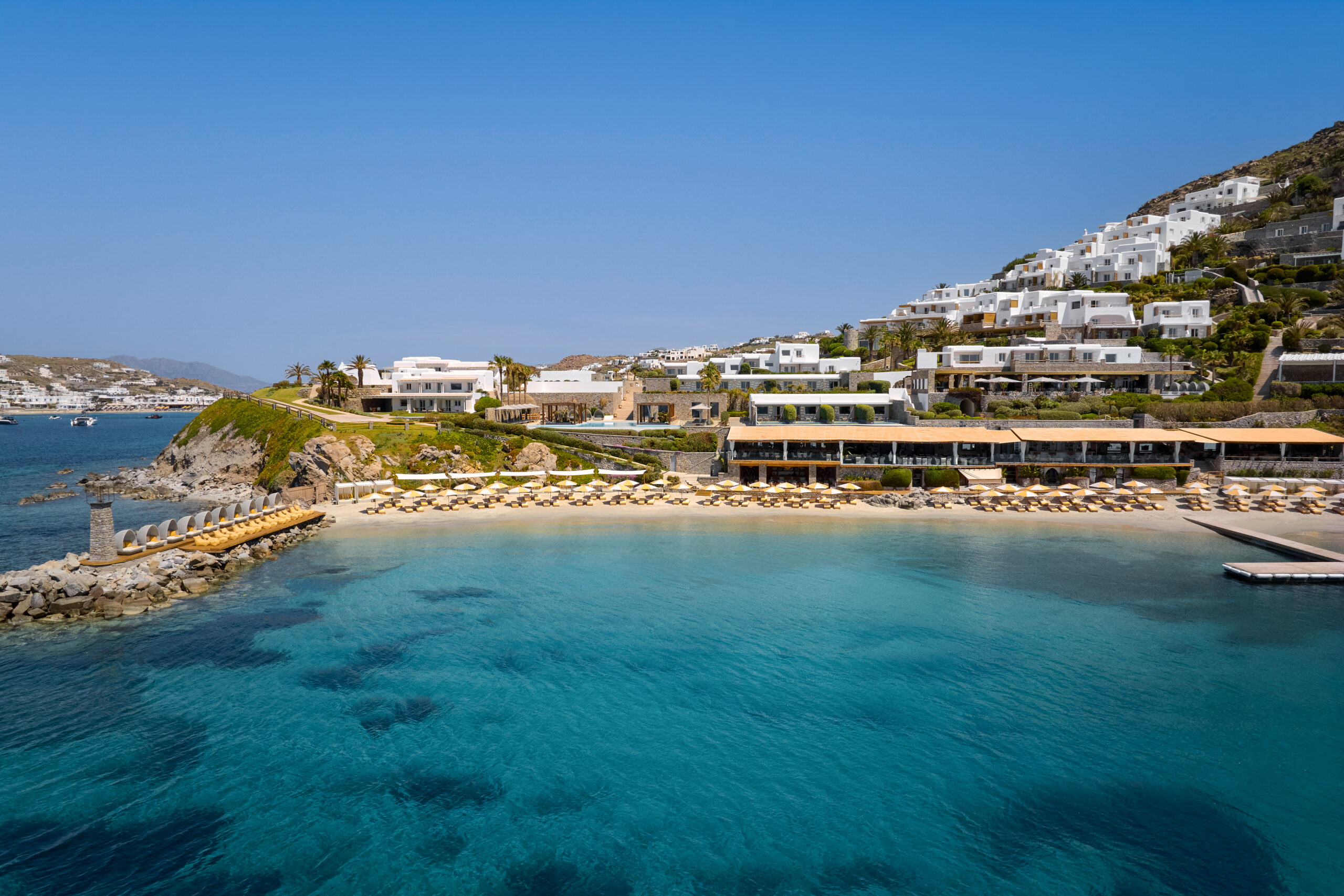 Πώς γίνεται ένα bourbon να δένει τόσο αβίαστα με τη Μύκονο;-12