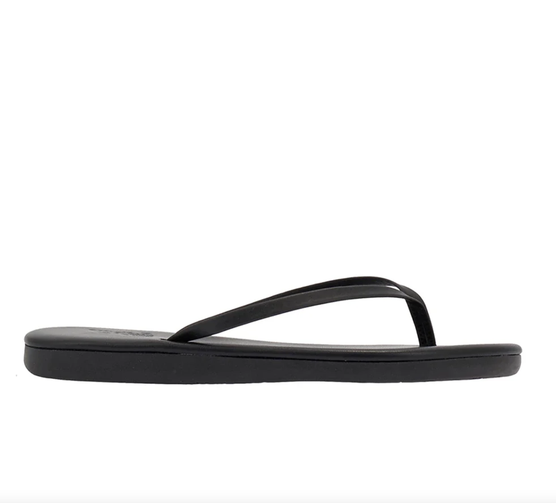 90s sandals και τζιν: Ο πάντα κομψός συνδυασμός που ακολουθούμε τώρα-2