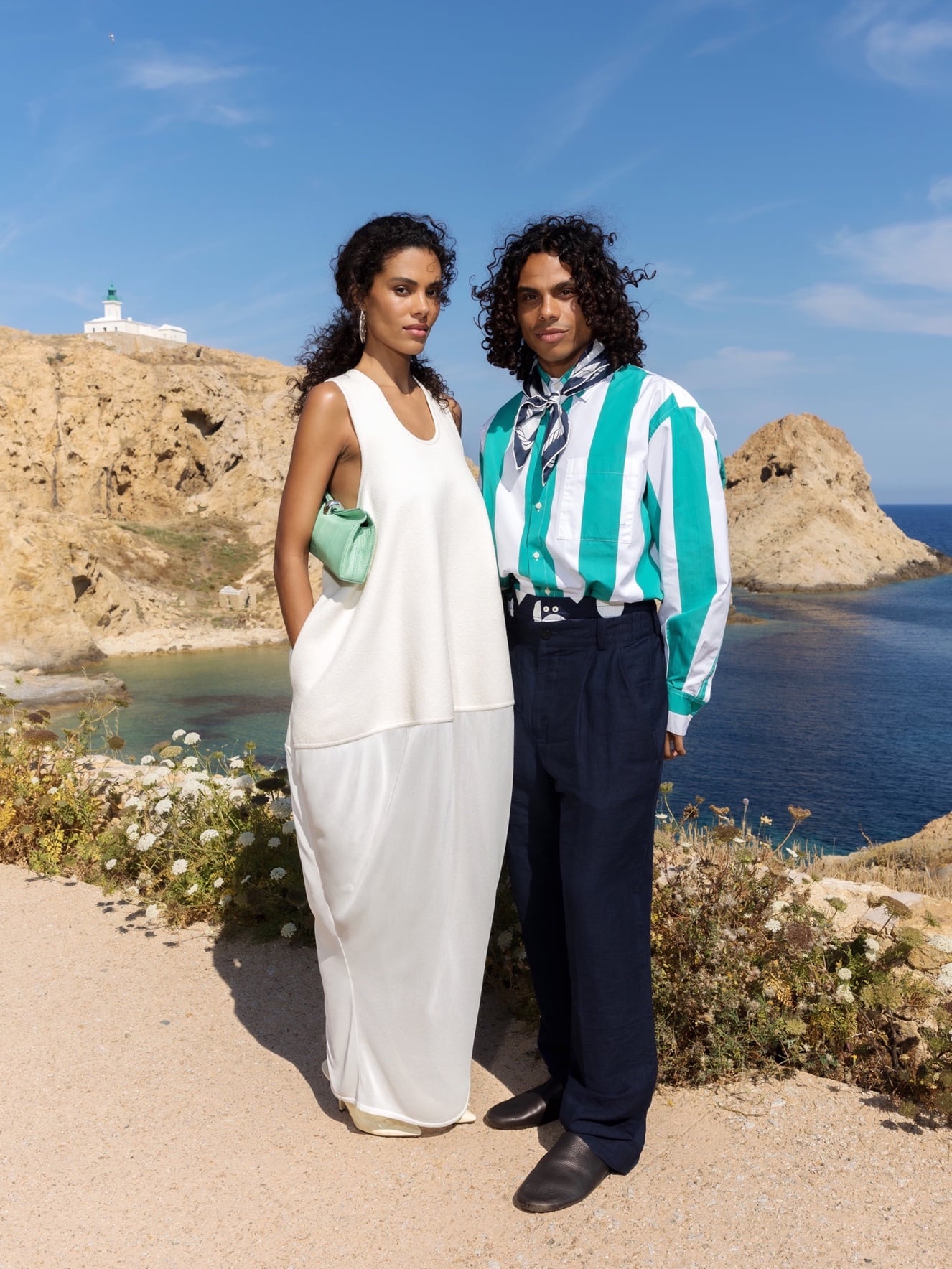 Sea blue: Η απόχρωση που λατρέψαμε στη νέα συλλογή του Jacquemus-2