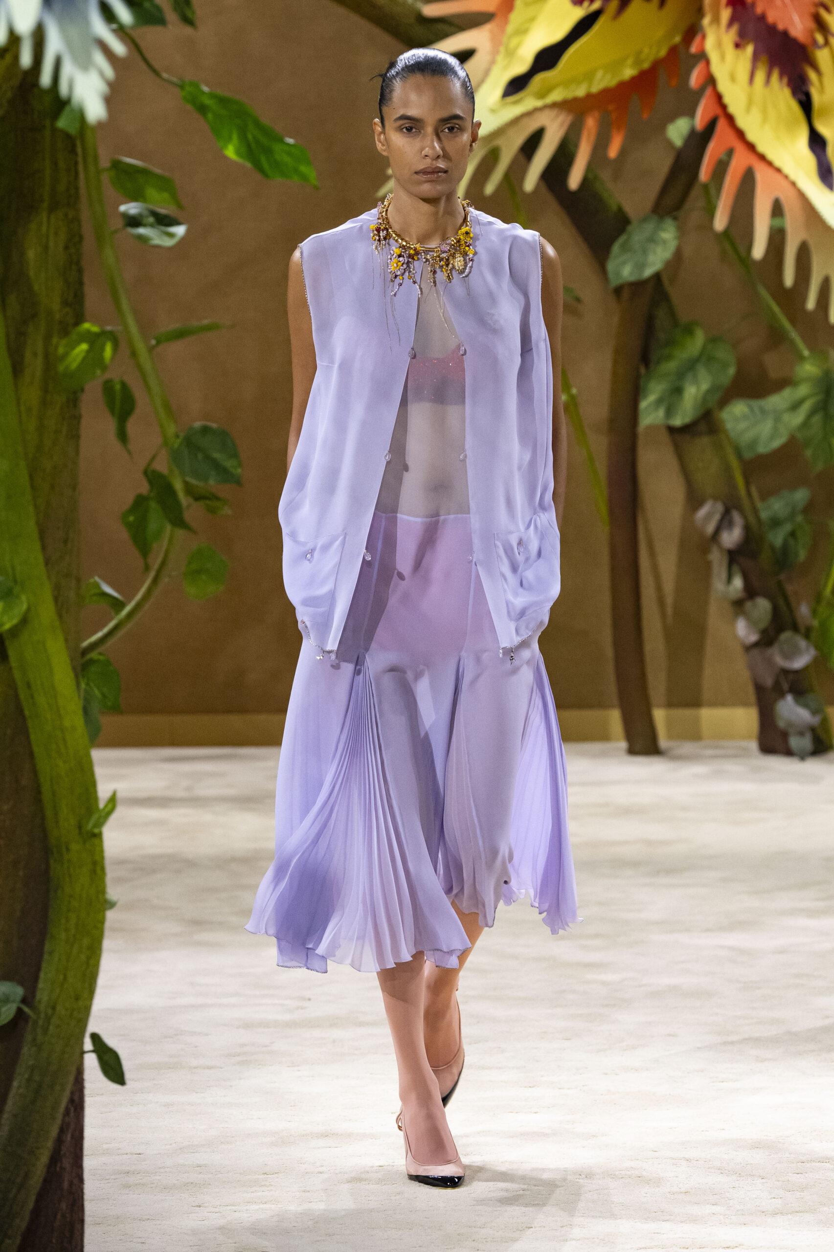 Chanel Couture Φθινόπωρο/Χειμώνας 2026-27: Ένα παραμύθι εμπνευσμένο από την Coco Chanel-4