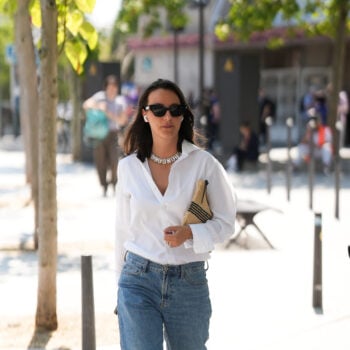 blue-jeans-λευκό-πουκάμισο-το-πιο-διαχρονικό-ou-412686