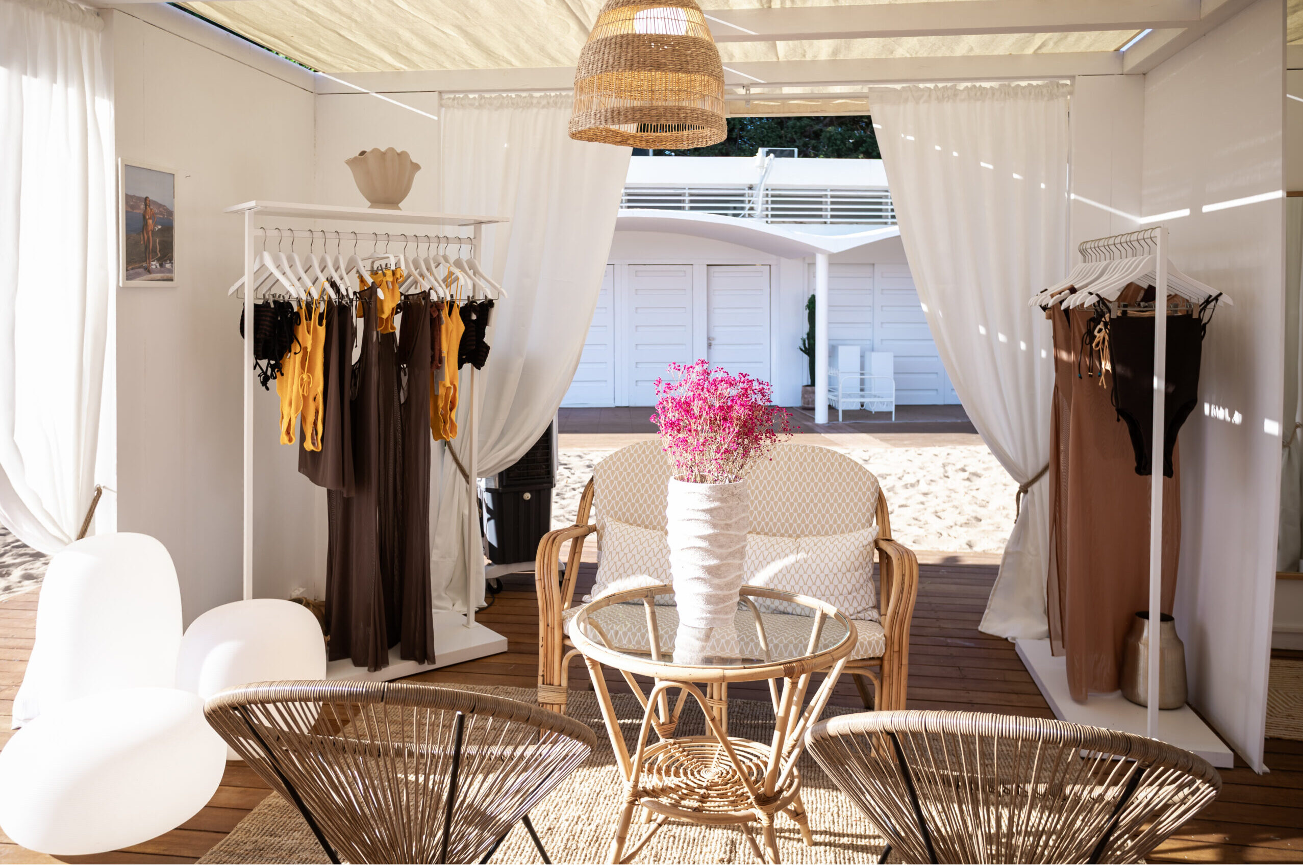 Η Bond-eye Australia γιόρτασε το καλοκαίρι με ένα exclusive sunset cocktail στo Pop Up στην Astir Beach-3