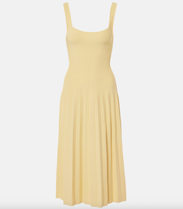 Το corset dress είναι η νέα romantic εμμονή μας-6