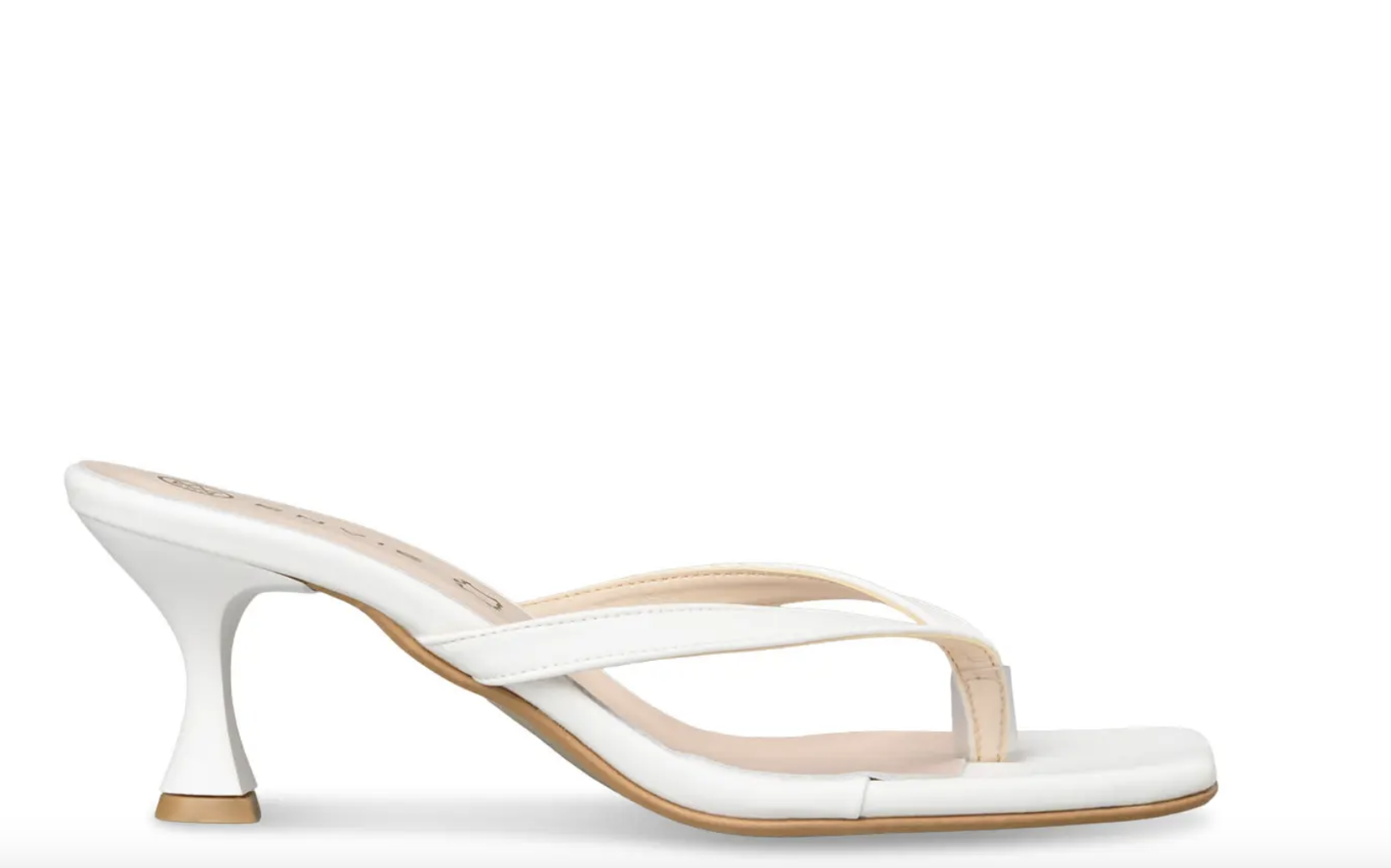 Flip-flops και παντελόνια: 5 ιδέες που θα υιοθετήσουμε και μετά τις διακοπές-16