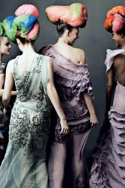 ο-john-galliano-είναι-το-νέο-θέμα-της-έκθεσης-του-costume-in-412468