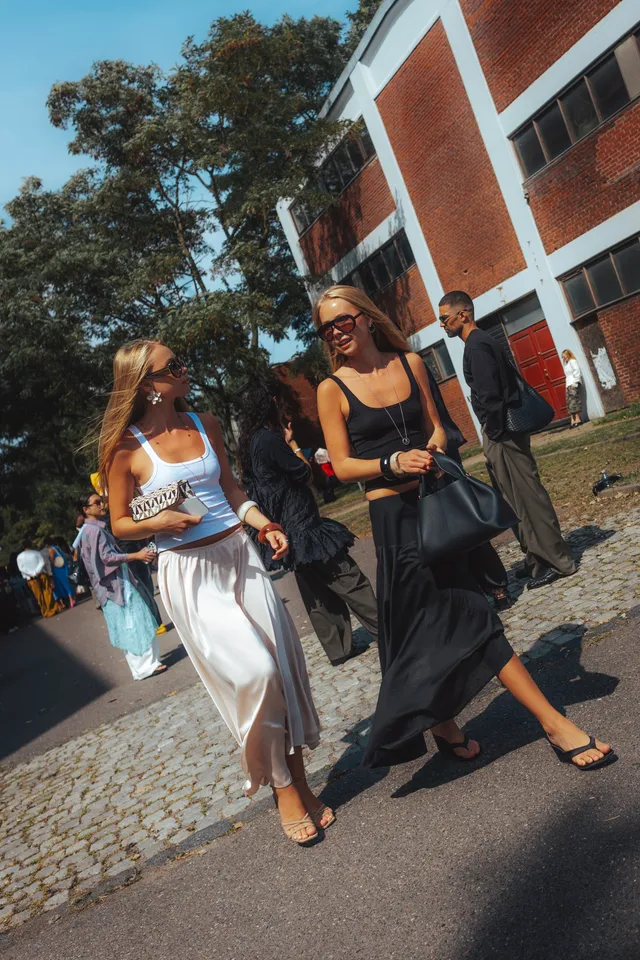 Εβδομάδα Μόδας Κοπεγχάγης SS27: Οι τάσεις του street style-34