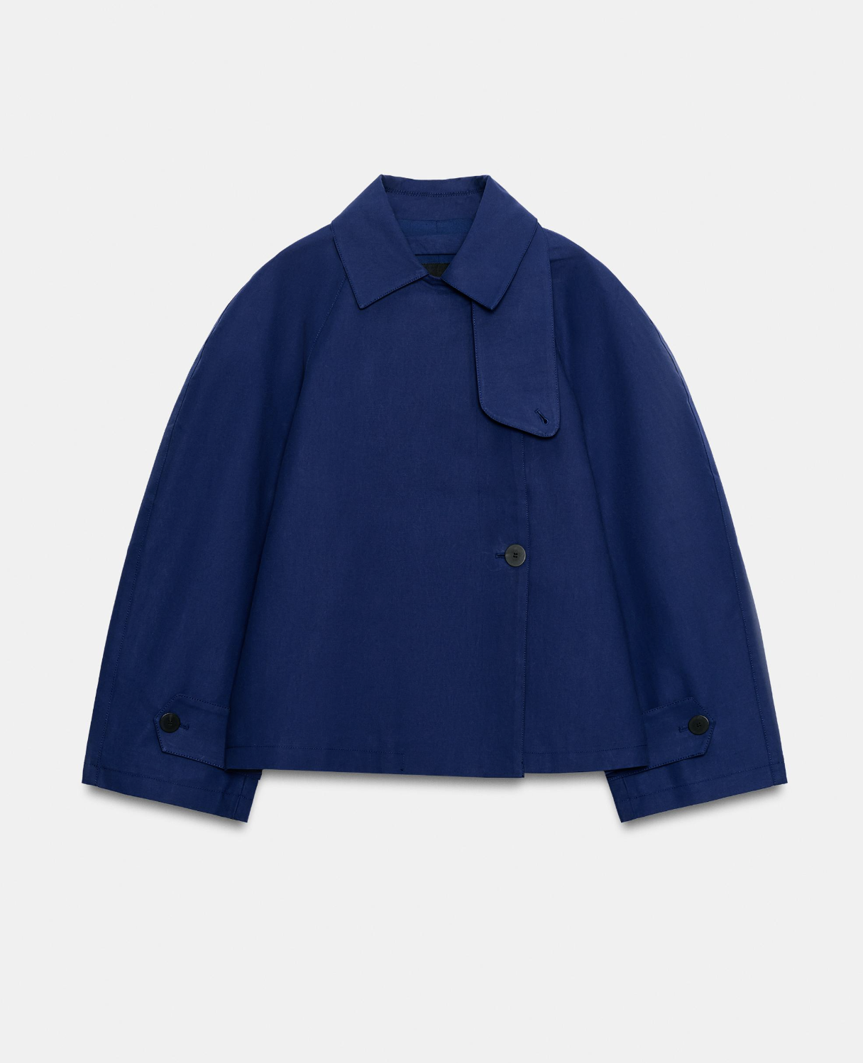 Navy blue jacket: Το πανωφόρι του φθινοπώρου θα είναι μπλε-4