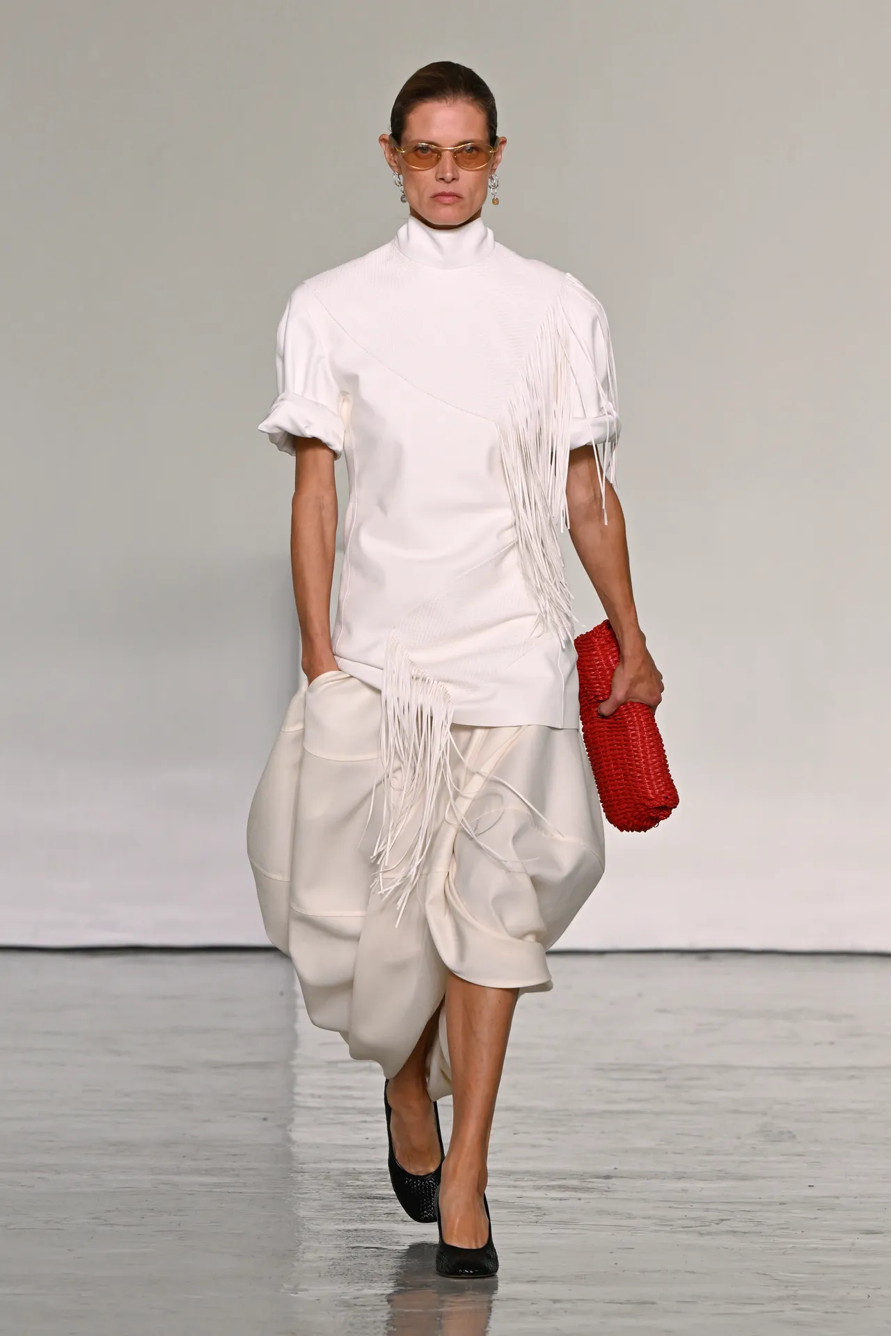 Bottega Veneta SS27: Η εναλλαγή των εποχών στο επίκεντρο-5