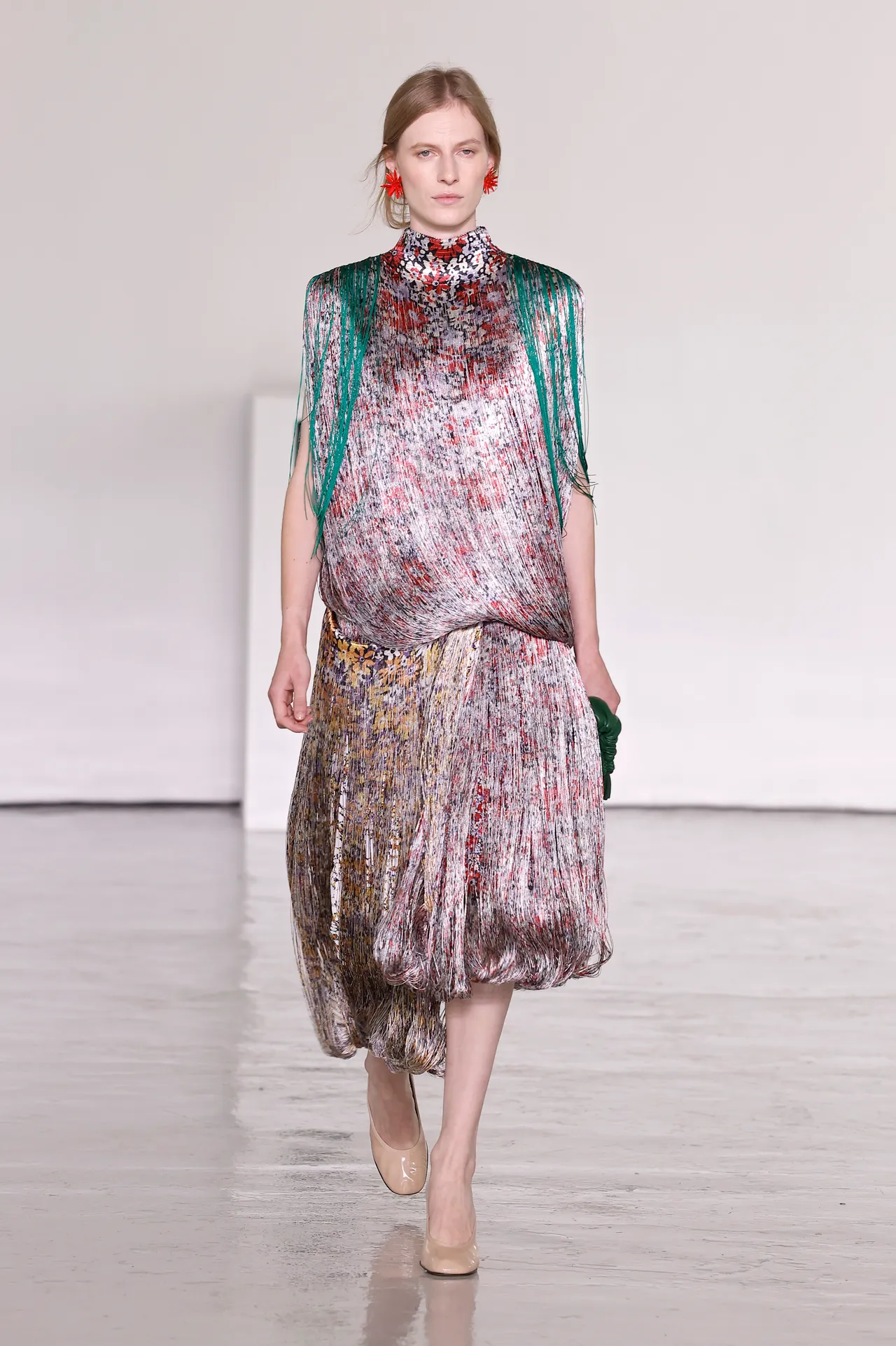 Bottega Veneta SS27: Η εναλλαγή των εποχών στο επίκεντρο-6