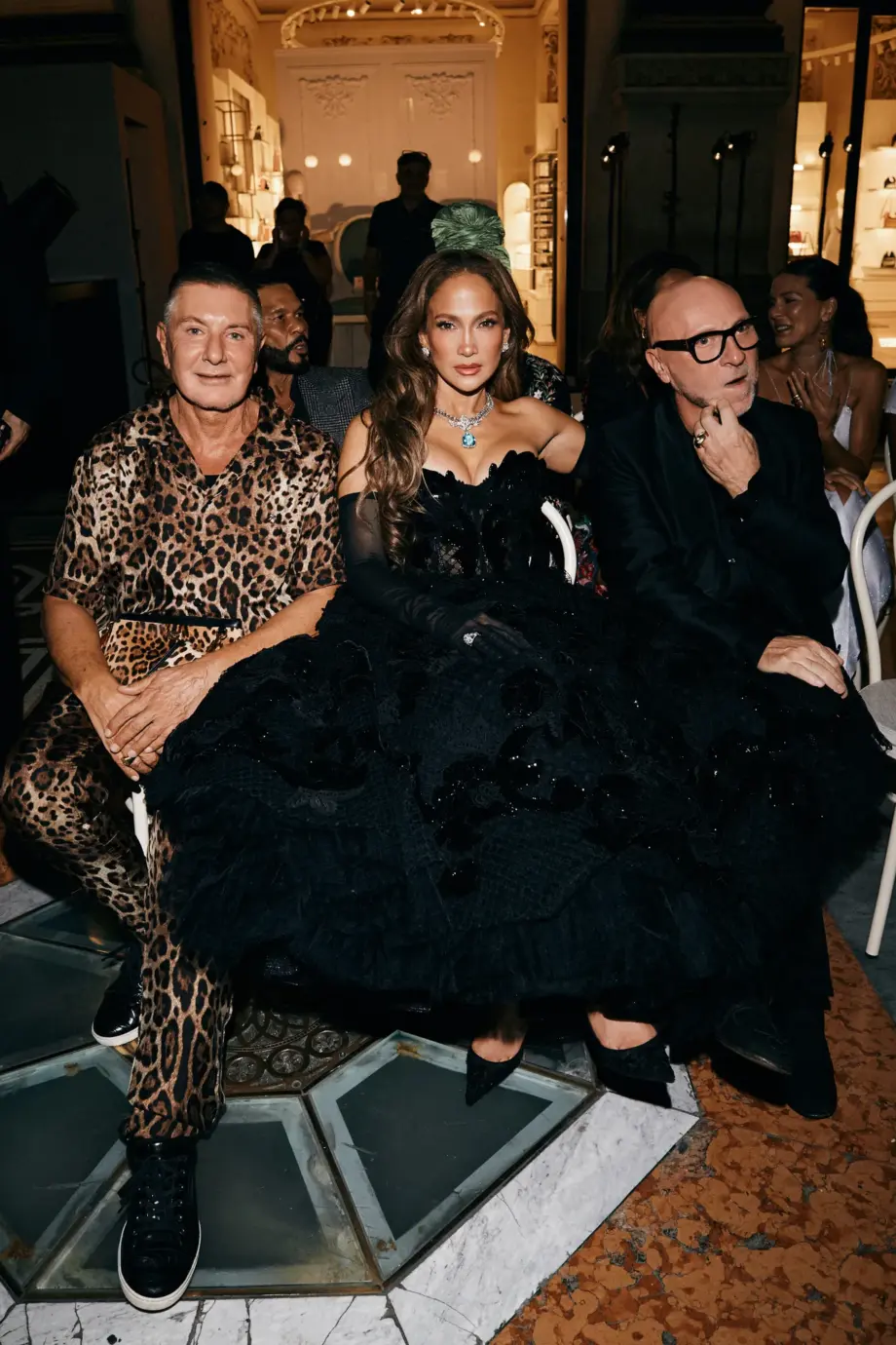 donatella-miuccia-pierpaoloποιος-ήταν-στην-front-row-του-vogue-world-2026-milan-416408