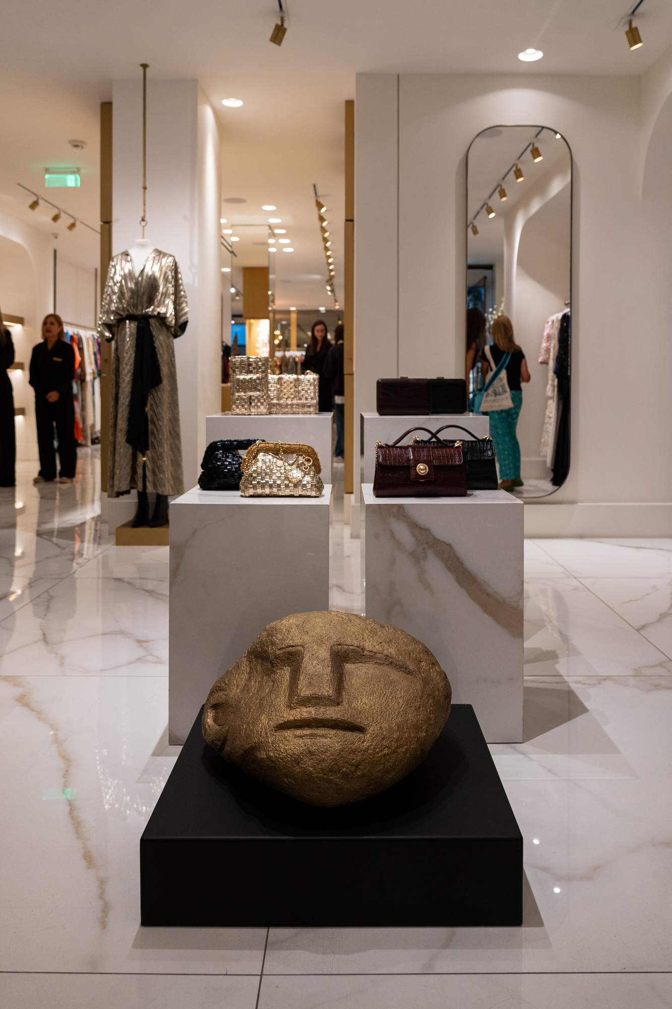 Ένας καλλιτεχνικός διάλογος στους δρόμους της Αθήνας-3
