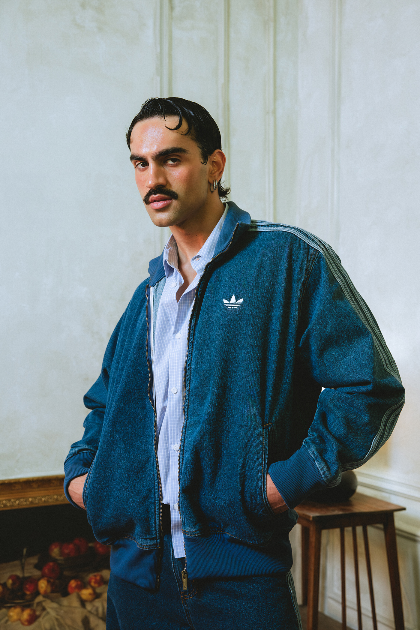 Denim, πλεκτές υφές και διαχρονικές σιλουέτες στη Νέα Συλλογή των adidas Originals Apparel-3