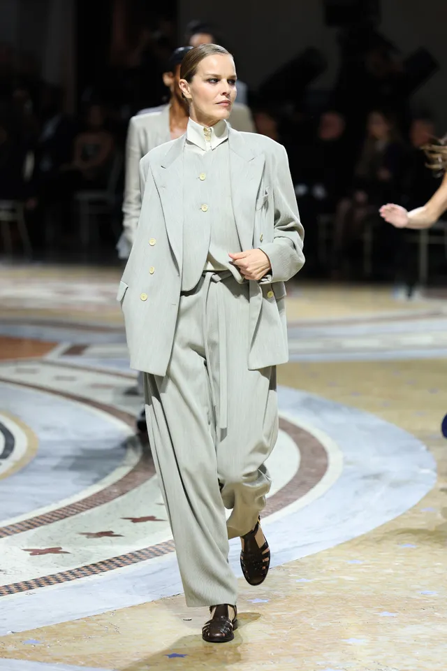Vogue World 2026: Milan, όλα τα top models στο catwalk-6