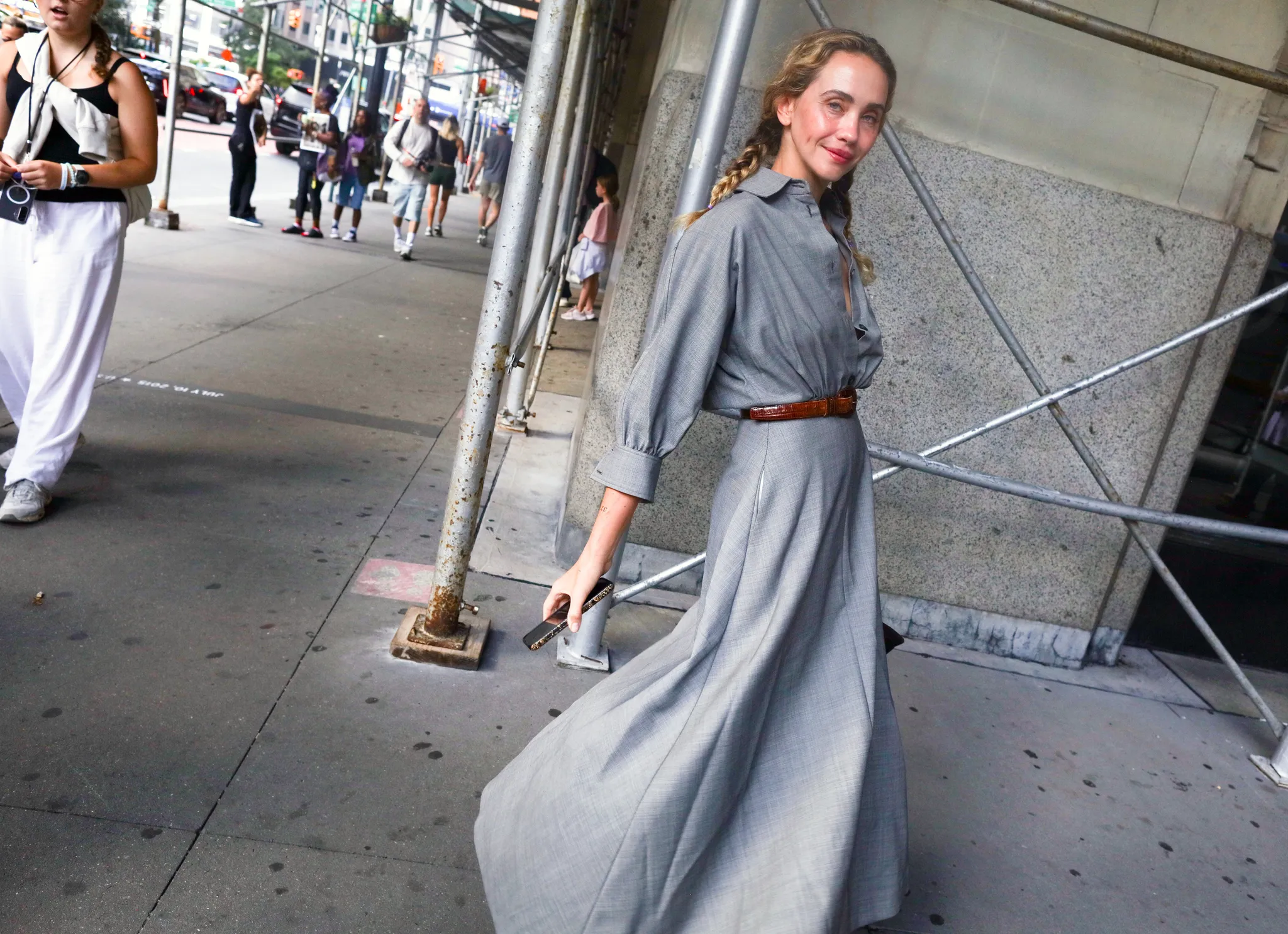 Τι φορούν τώρα στη Νέα Υόρκη; Το street style απαντά χρώμα-13