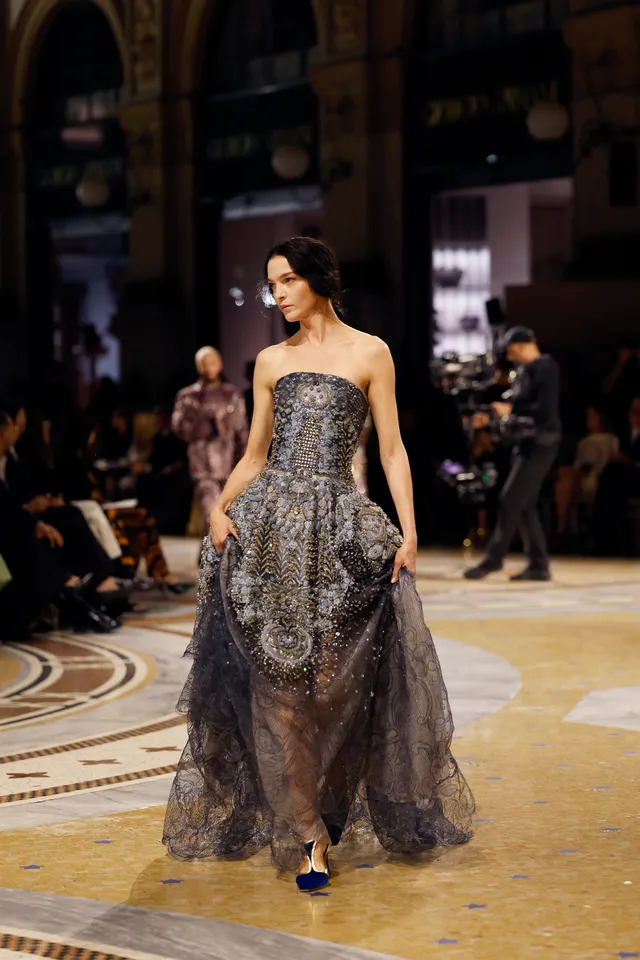 Vogue World 2026: Milan, όλα τα top models στο catwalk-10