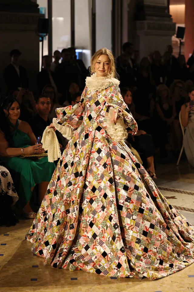 Vogue World 2026: Milan, όλα τα top models στο catwalk-8