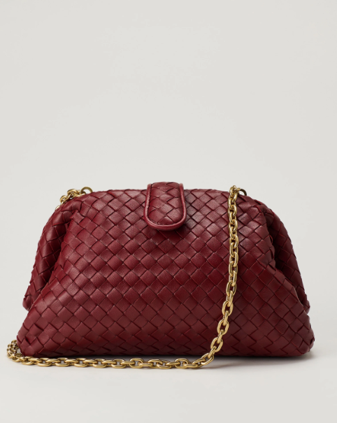 Leopard bag ή half-moon; Οι 6 τσάντες του φθινοπώρου 2026 αλλάζουν το στυλ μας-4