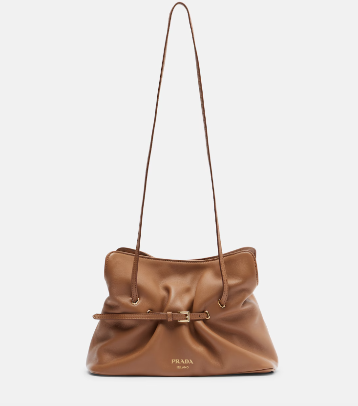 Fitted bag: Θα υποκύψετε στην πιο hot τσάντα του φθινοπώρου 2026;-4