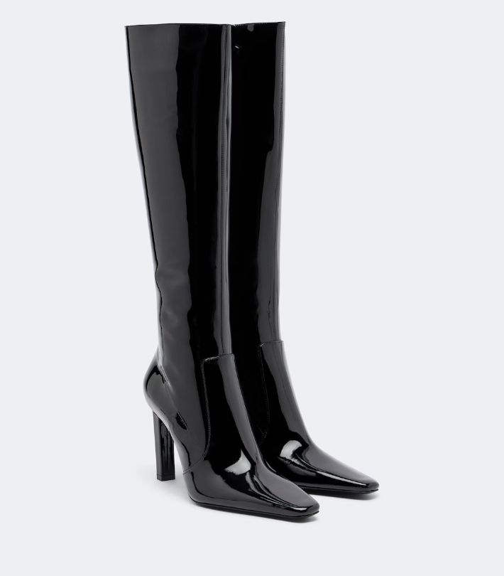 Μαύρες μπότες: Από τις maxi-thigh boots στις slouchy, αυτές είναι οι 7 τάσεις για το φθινόπωρο 2026 κατευθείαν από τα catwalks-8