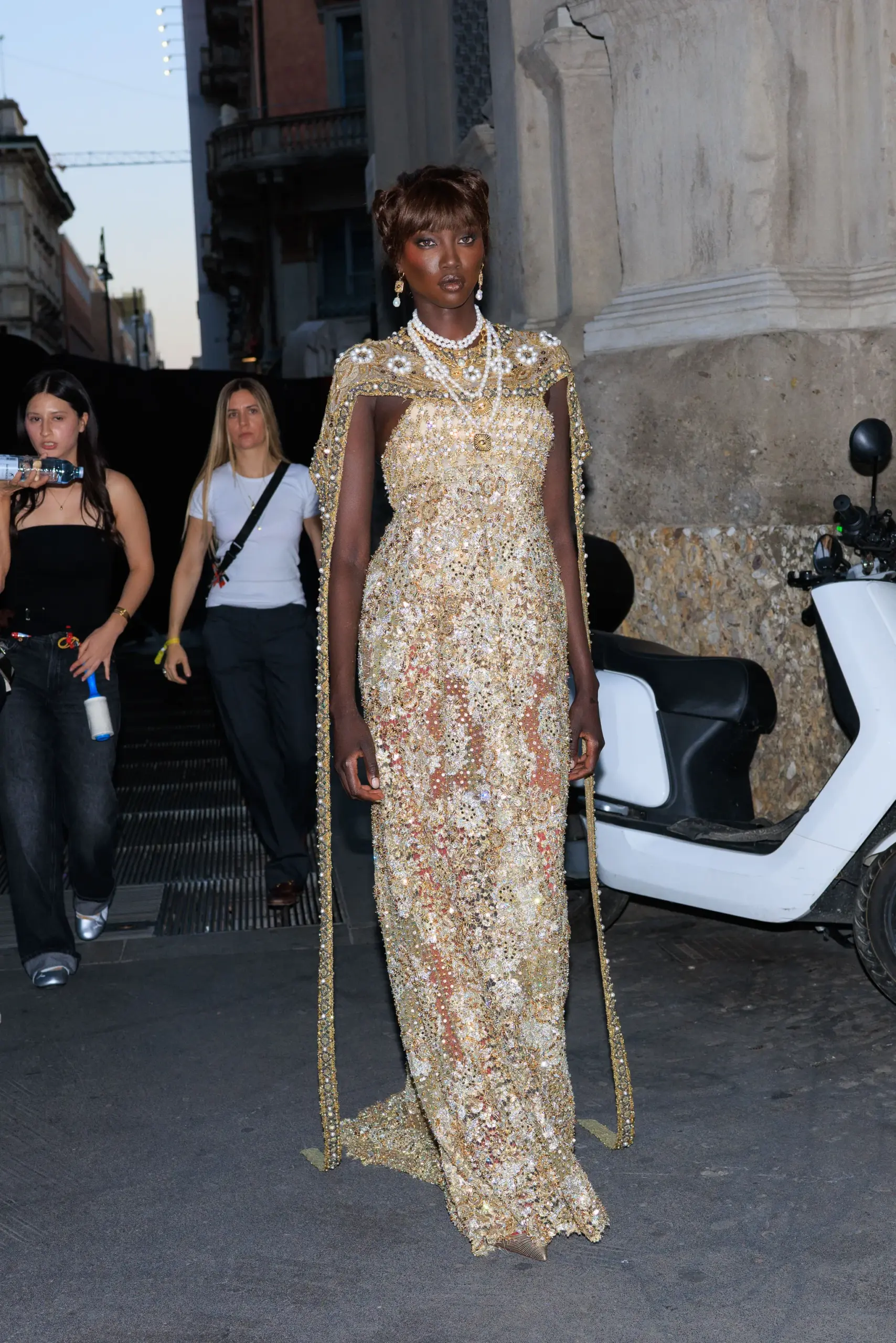 Μια αποκλειστική ματιά στο backstage του Vogue World 2026: Milan-29