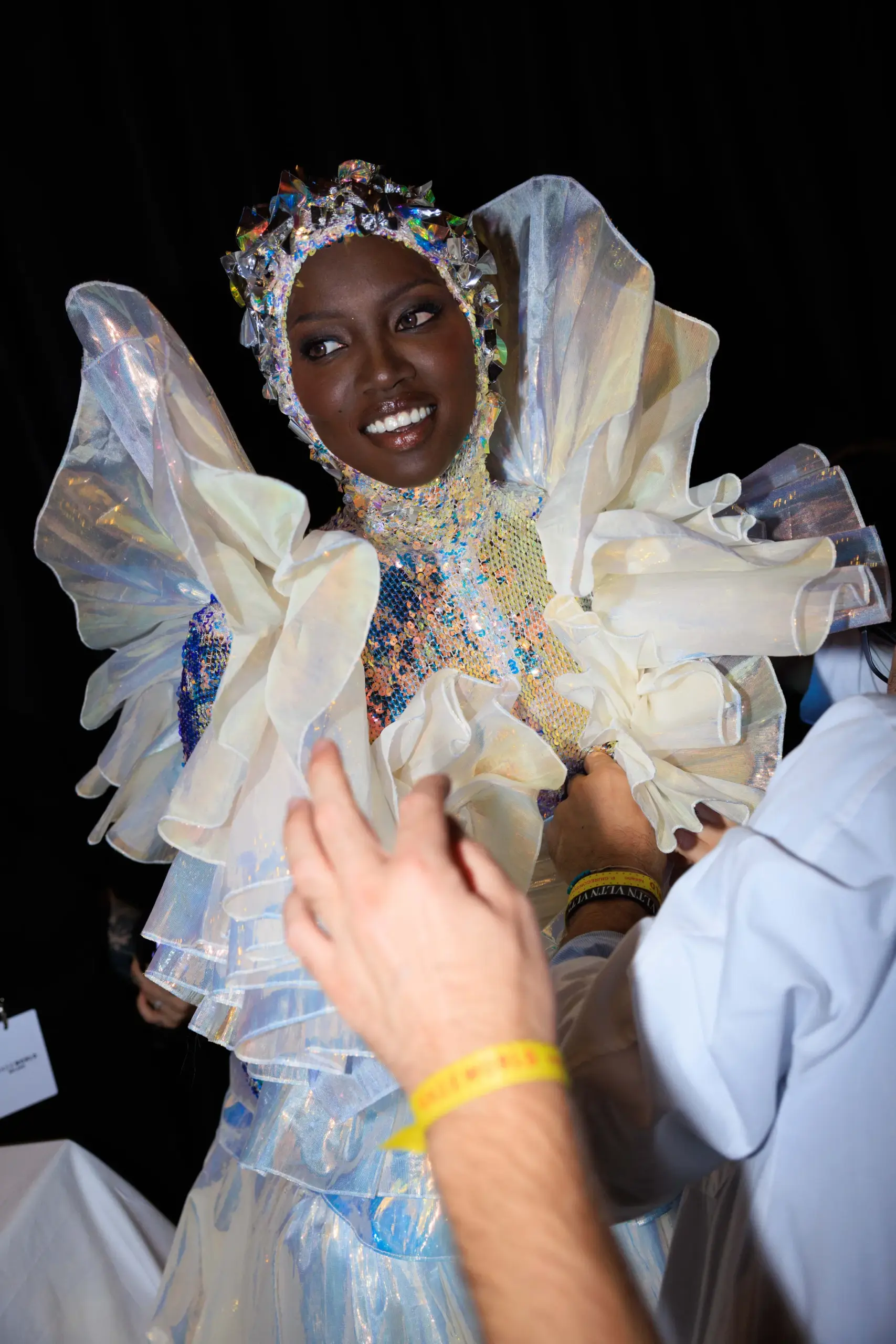 Μια αποκλειστική ματιά στο backstage του Vogue World 2026: Milan-16