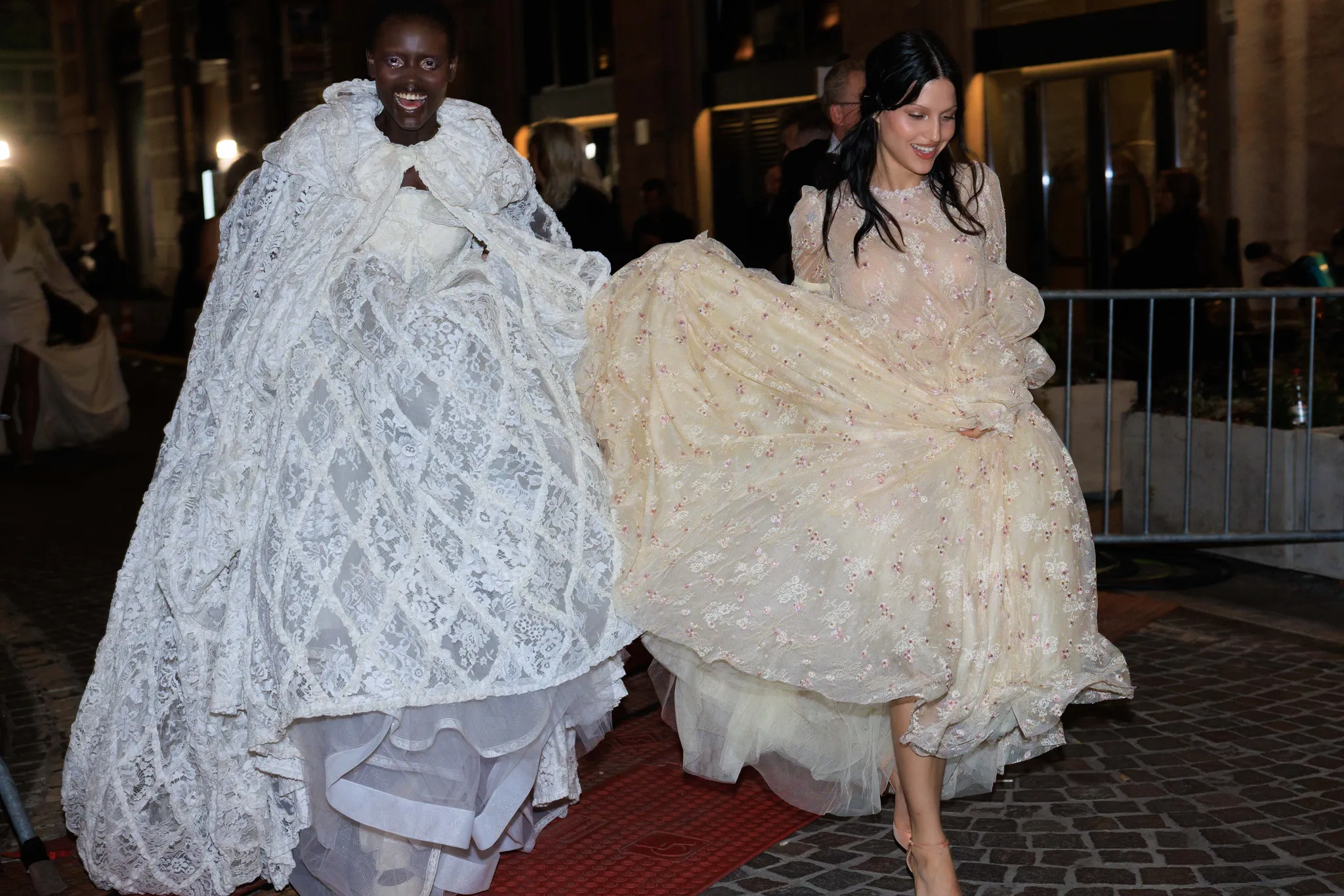 Μια αποκλειστική ματιά στο backstage του Vogue World 2026: Milan-14