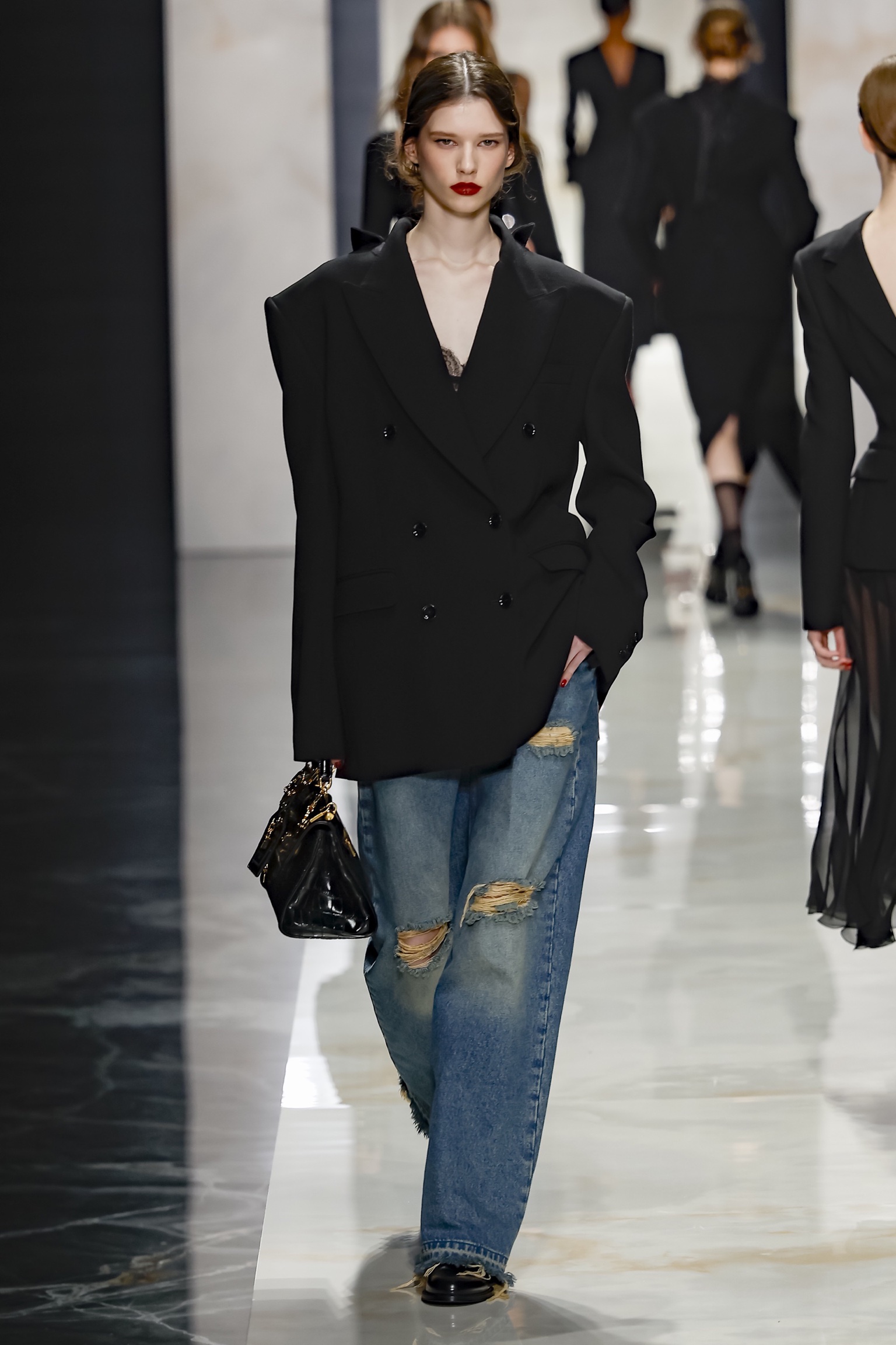 Αυτά είναι τα μόνα denim trends που πρέπει να γνωρίζετε αυτό το φθινόπωρο-2