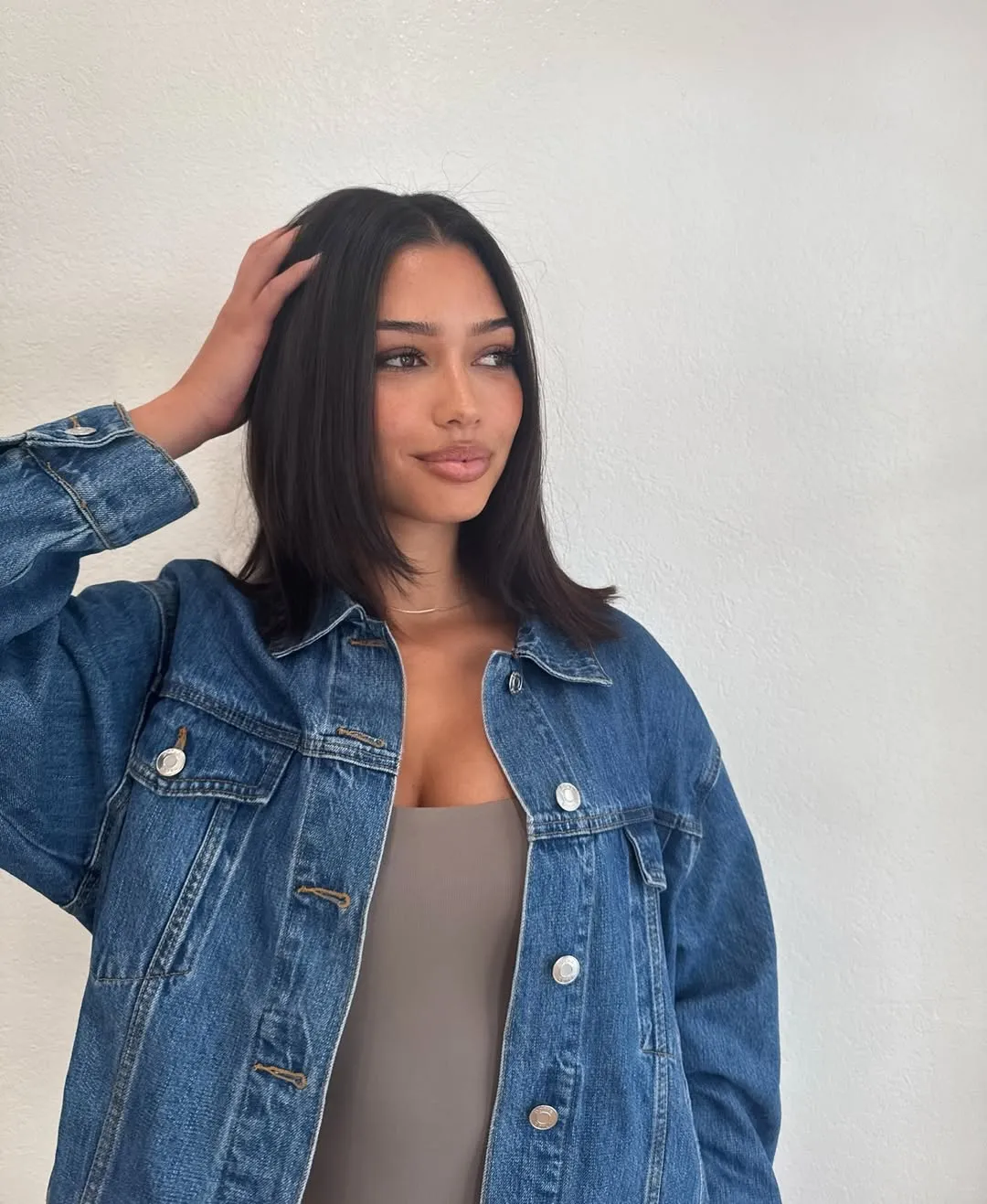 Από το blunt bob μέχρι τα micro bangs: Αυτά είναι τα 10 κουρέματα για το φθινόπωρο 2026-9