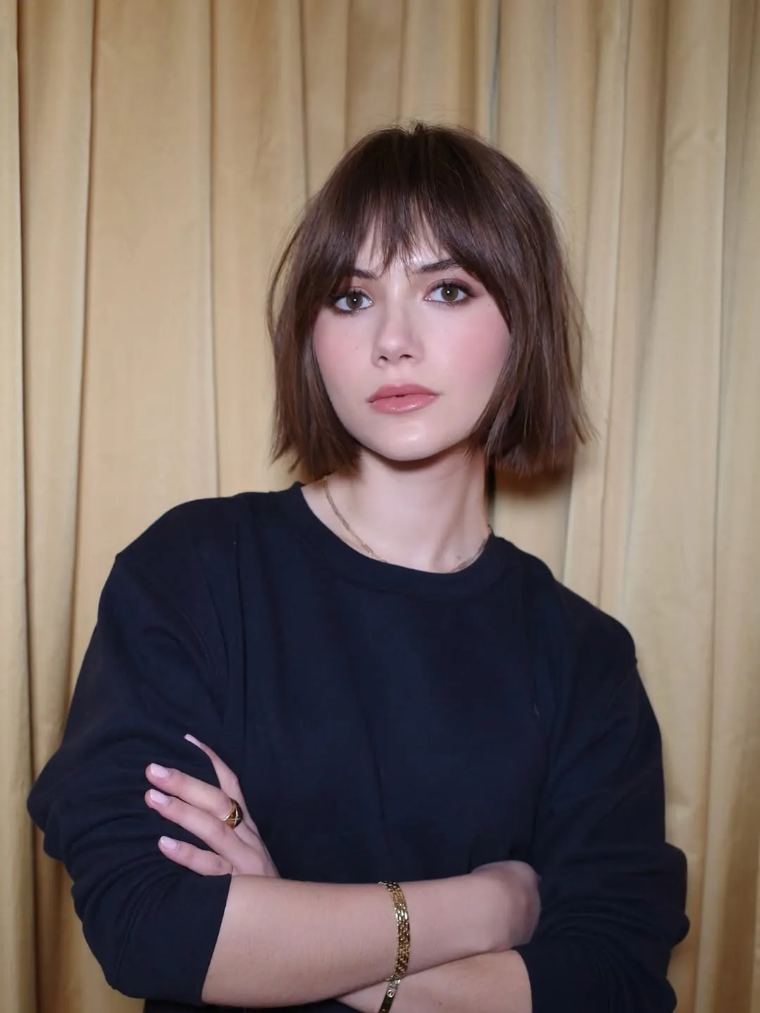 Από το blunt bob μέχρι τα micro bangs: Αυτά είναι τα 10 κουρέματα για το φθινόπωρο 2026-6