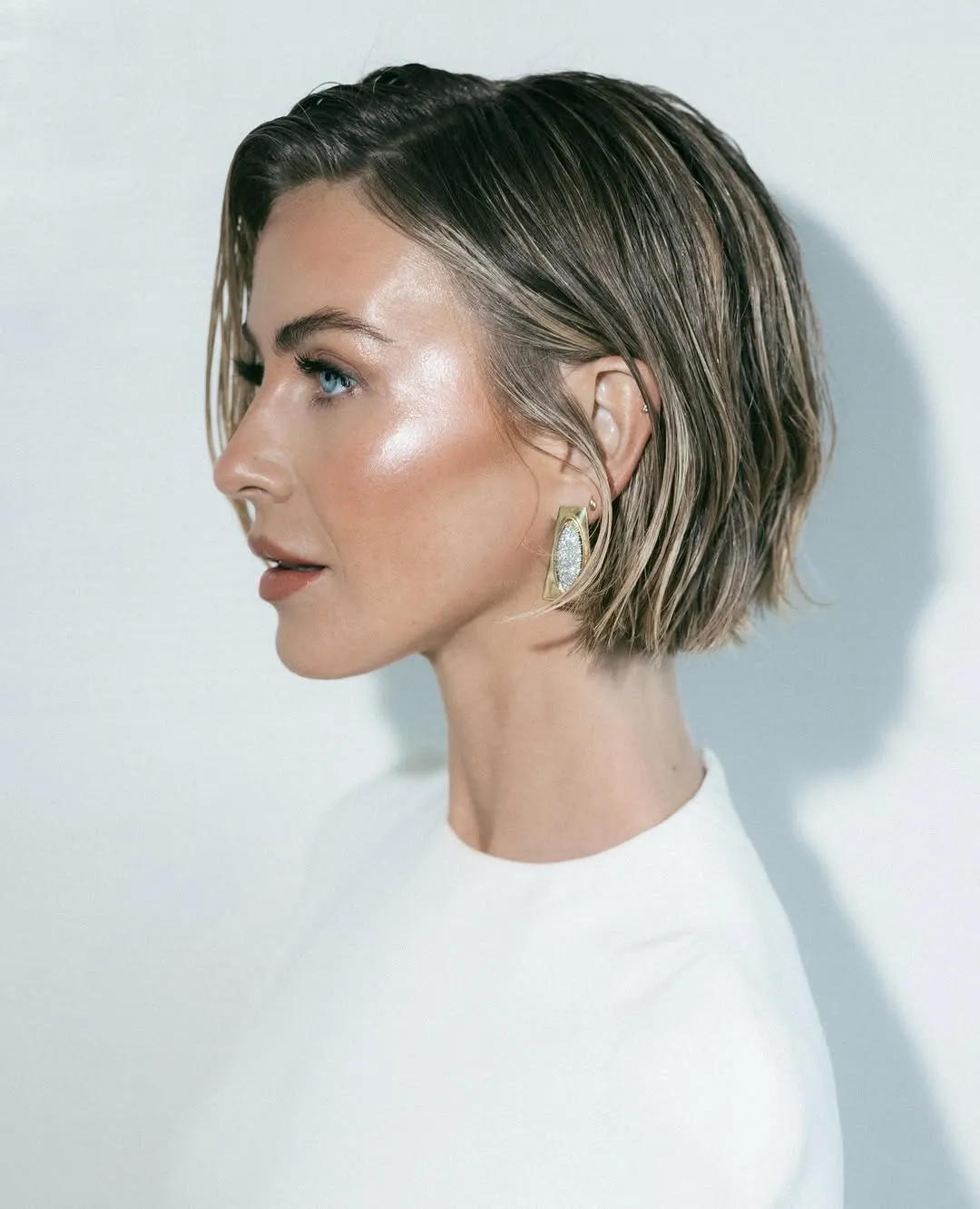 Από το blunt bob μέχρι τα micro bangs: Αυτά είναι τα 10 κουρέματα για το φθινόπωρο 2026-1
