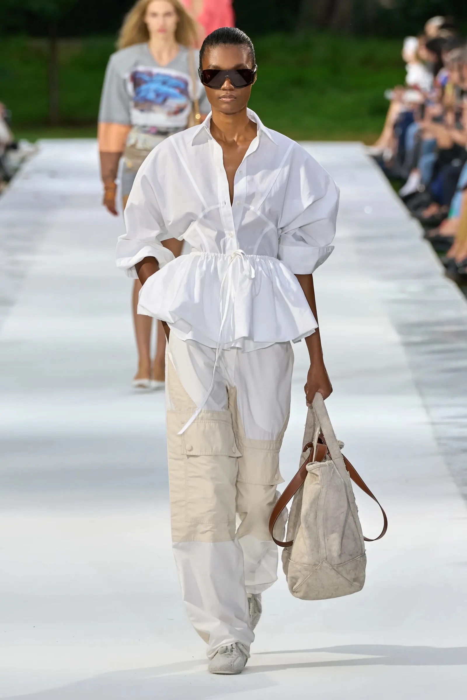 Cargo pants: Οι 5 τάσεις που τα τοποθετούν στο προσκήνιο αυτή τη σεζόν-2