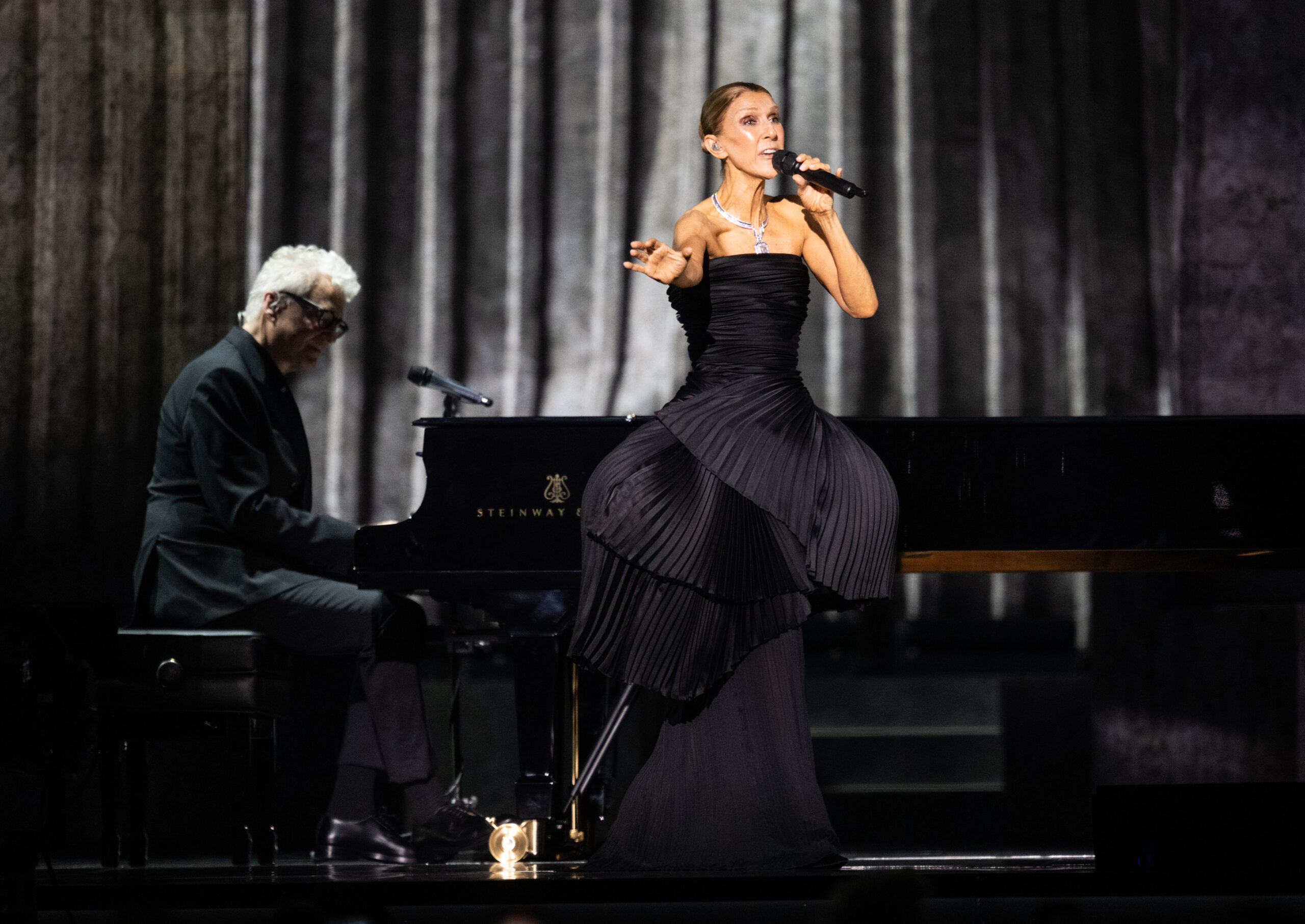 Η Celine Dion είναι η αδιαμφισβήτητη βασίλισσα του στυλ αυτό το φθινόπωρο-6