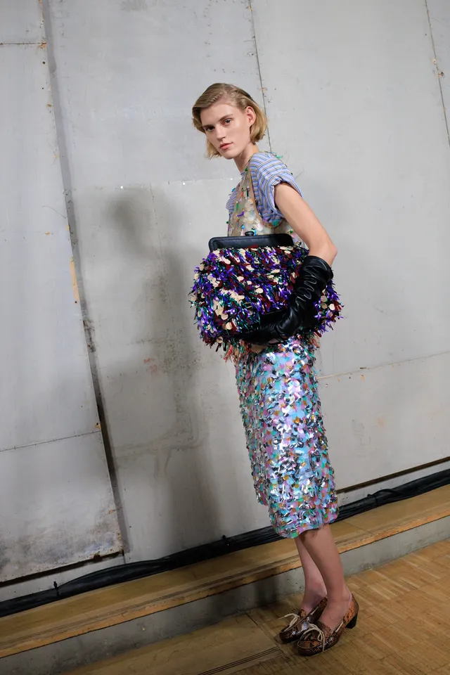 Εβδομάδα Μόδας Παρισιού SS27: Οι καλύτερες backstage στιγμες-76