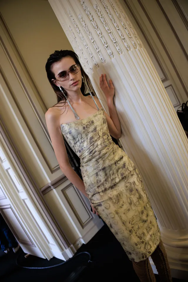 Εβδομάδα Μόδας Παρισιού SS27: Οι καλύτερες backstage στιγμες-67