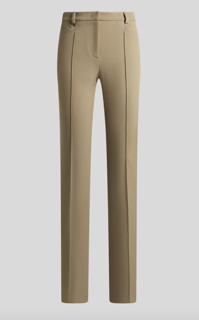Slim-fit παντελόνια: Πώς θα συνδυάσετε τα πιο πολυπόθητα στυλ του φθινοπώρου 2026;-3