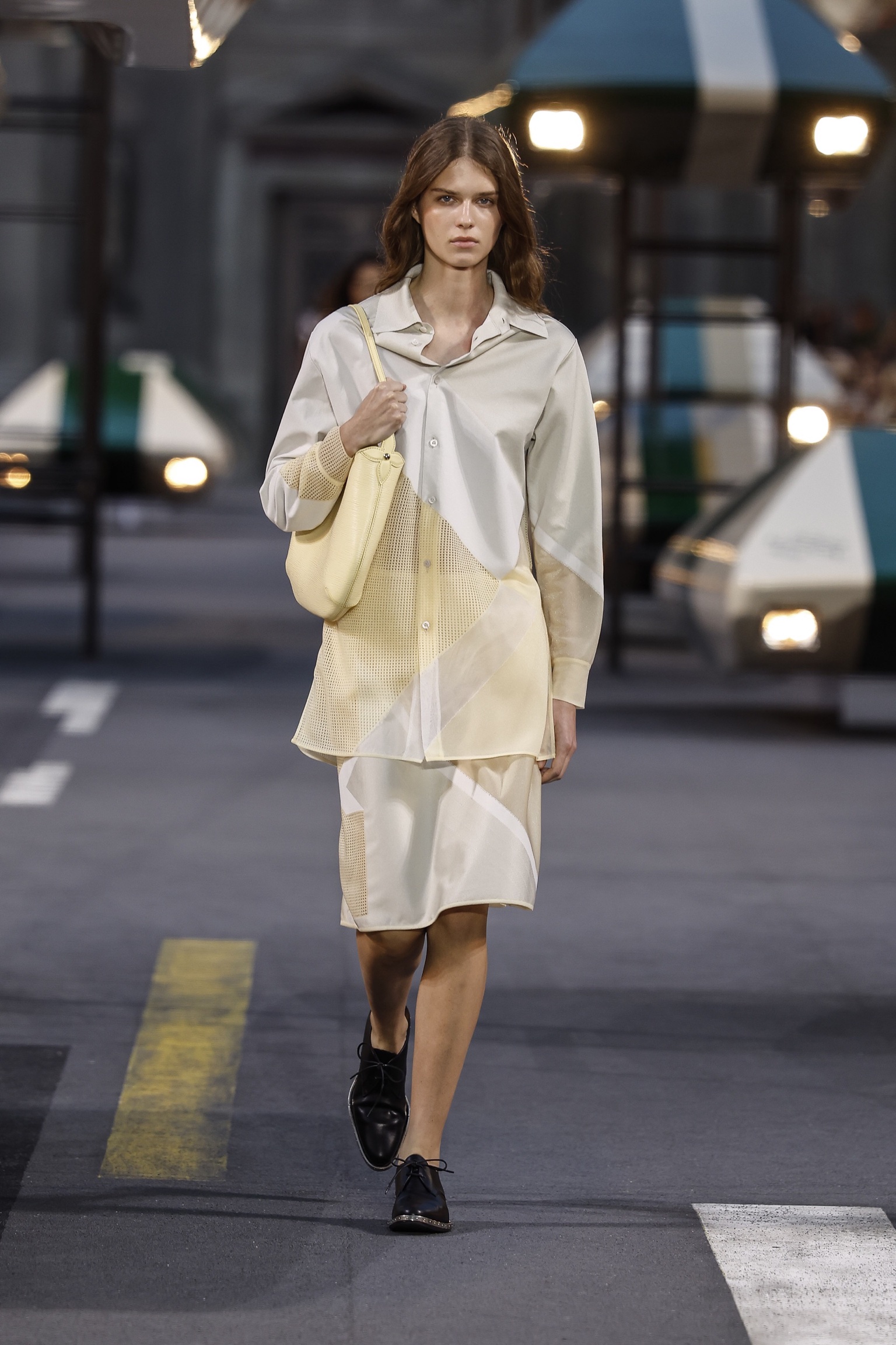Louis Vuitton SS27: Το νέο less is more του Nicolas Ghesquière-3